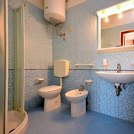 Surrounded By Nature In Appartement